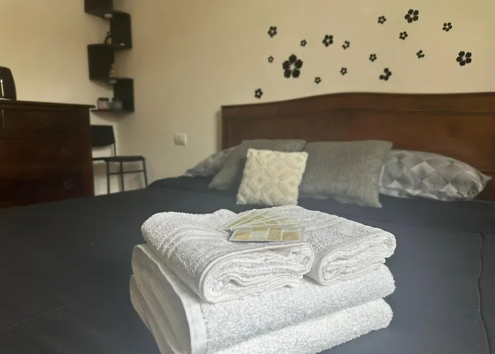 Апартаменты Stazione Centrale - Black